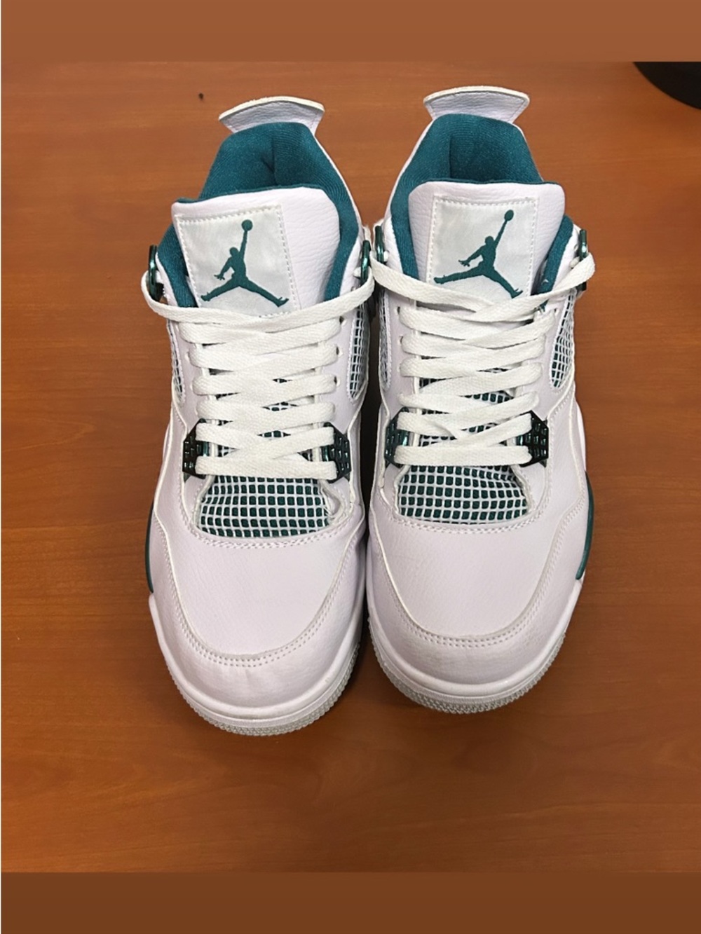 Jordan 4 Men’s US 10 Oxadized Green Basketball Sneakers - Classic Retro Style - Picture 3 of 5